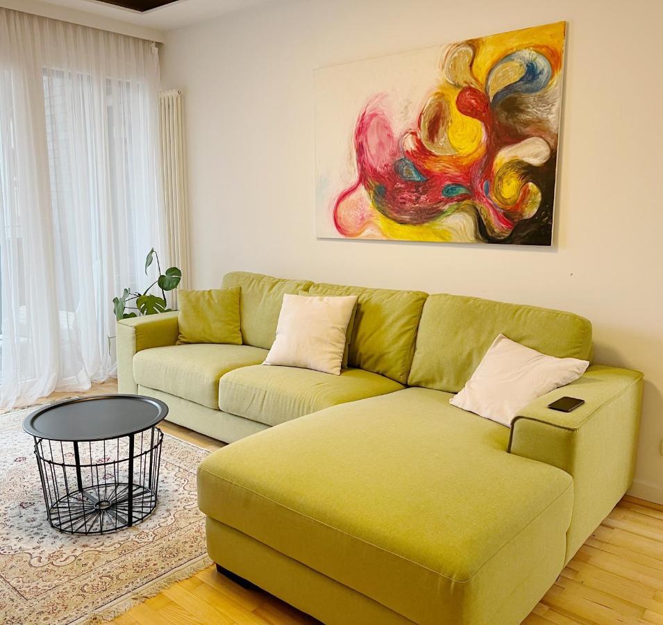 Apartamento Prime Comfort With Balcony & Free Parking *